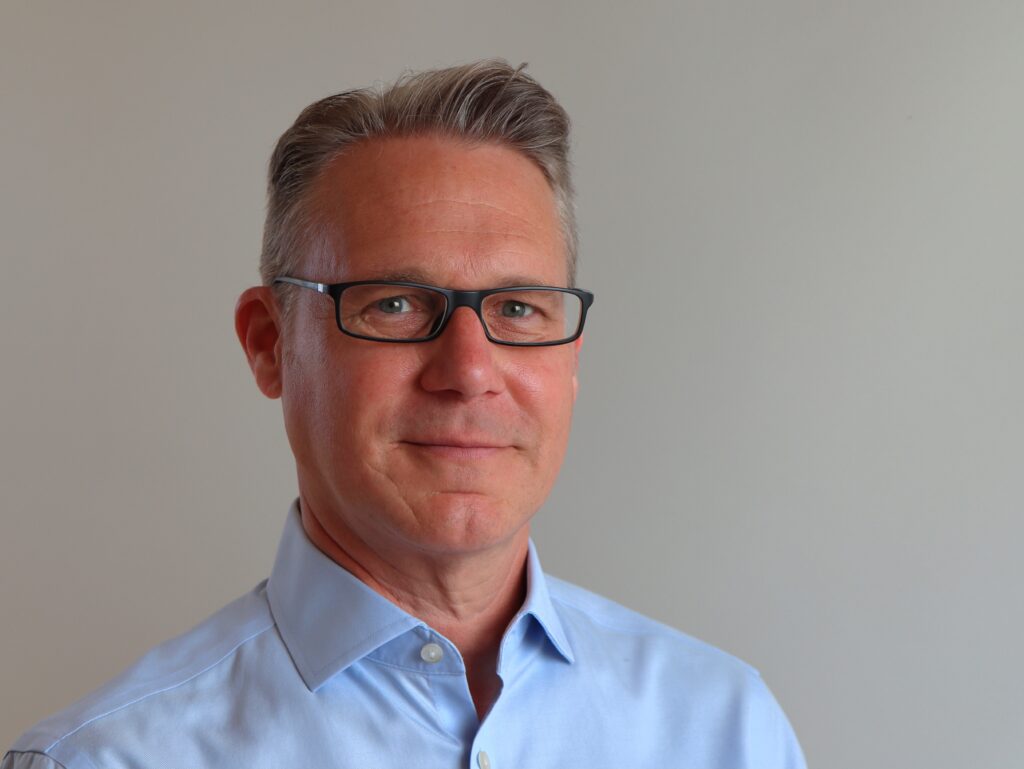 Tobias Handschuh (landscape)